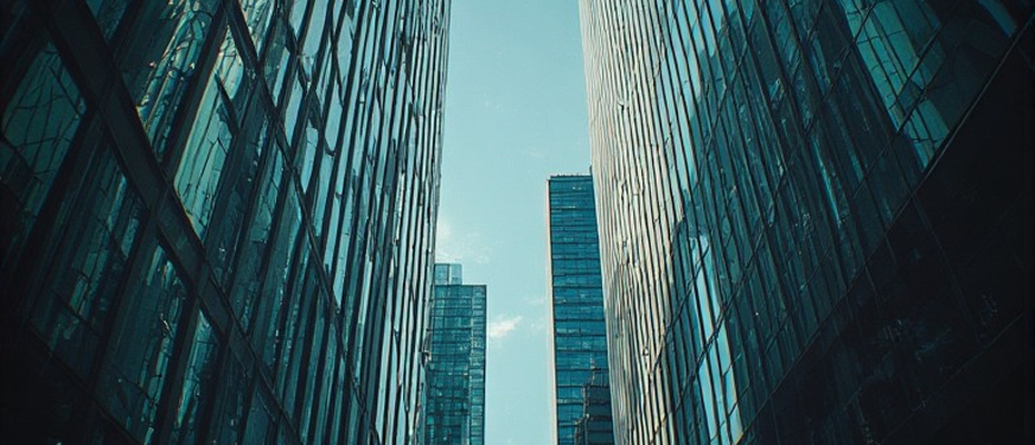 Приобретение недвижимости ЗПИФ: оспаривание сделок заинтересованности